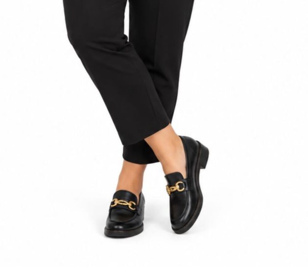 Torrid Women's 9WW Black Horsebit Loafers Gold Hardware Extra Wide Slip On